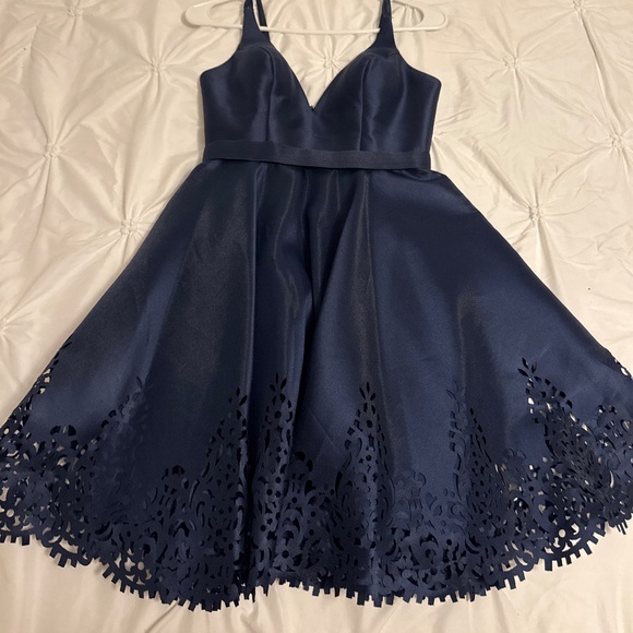 Sherri Hill Navy Short Dress - Picture 1 of 3